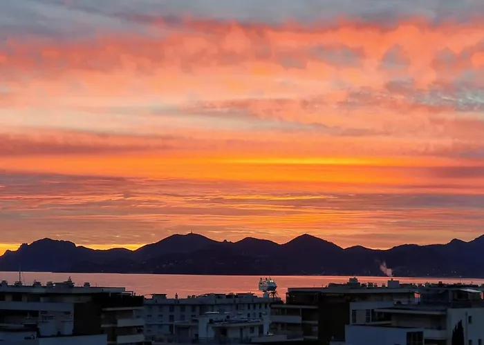 Apartment Sur Le Toit - Vue Exceptionnelle *